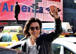 Jarre em New York Jarre em N.Y. preparando alguma coisa...